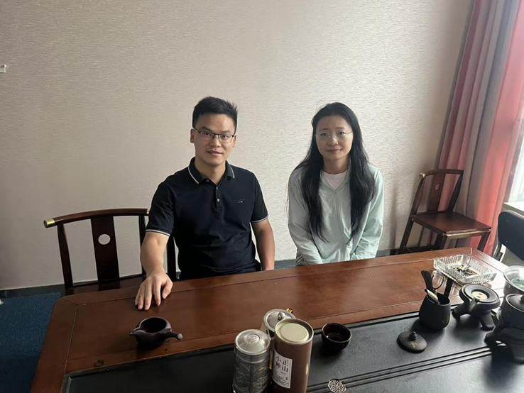 訪企拓崗強(qiáng)對(duì)接，校企協(xié)同育英才——針紡織品及原料銷售領(lǐng)域的新路徑